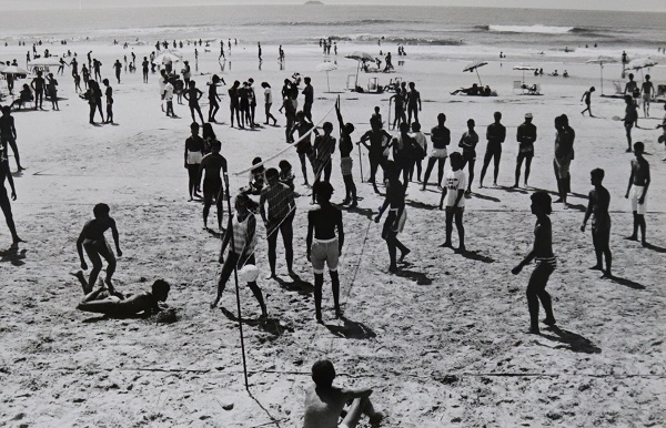Operação Verão na Praia de Leste, 1989.