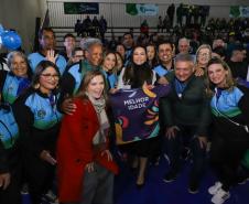 A convite do Secretário de Esporte, Helio Wirbiski, a primeira dama, Luciana Saito Massa, participou da abertura dos Jogos da Integração da Idoso.