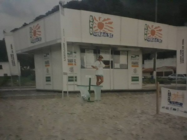 Stand para informações, 1995. 