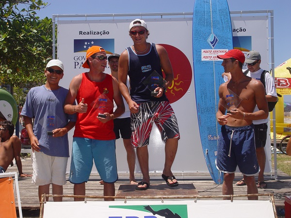 Premiação de surfe, 2004. 