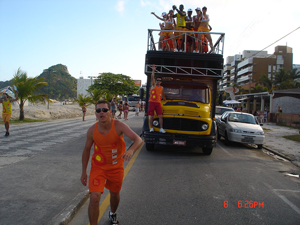 Atividades com caminhão, 2009. 