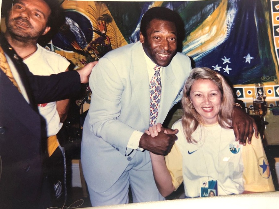 Malu ao lado do Pelé na Casa Brasil, nas Paralimpíadas de Atlanta (USA), 1996.