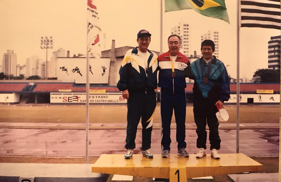 Premiacao no Campeonato Intercolonial dos 100m rasos em São Paulo na década de 90.