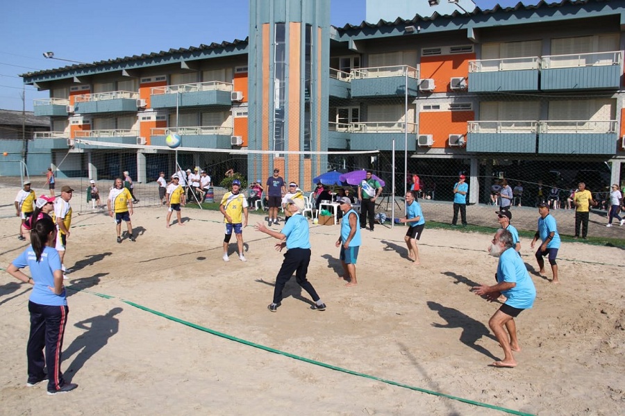 Vôlei de praia masculino.