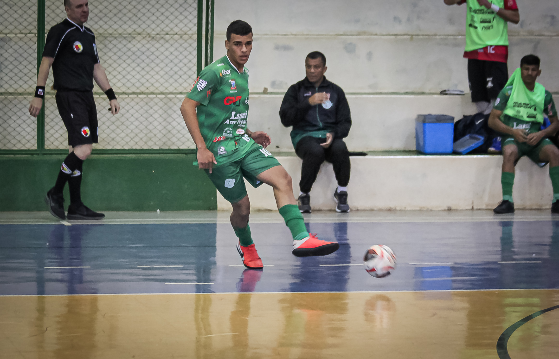 Jovens atletas de projeto esportivo vencem jogo após doação de uniformes  pelo Grupo Hinova – Grupo Hinova