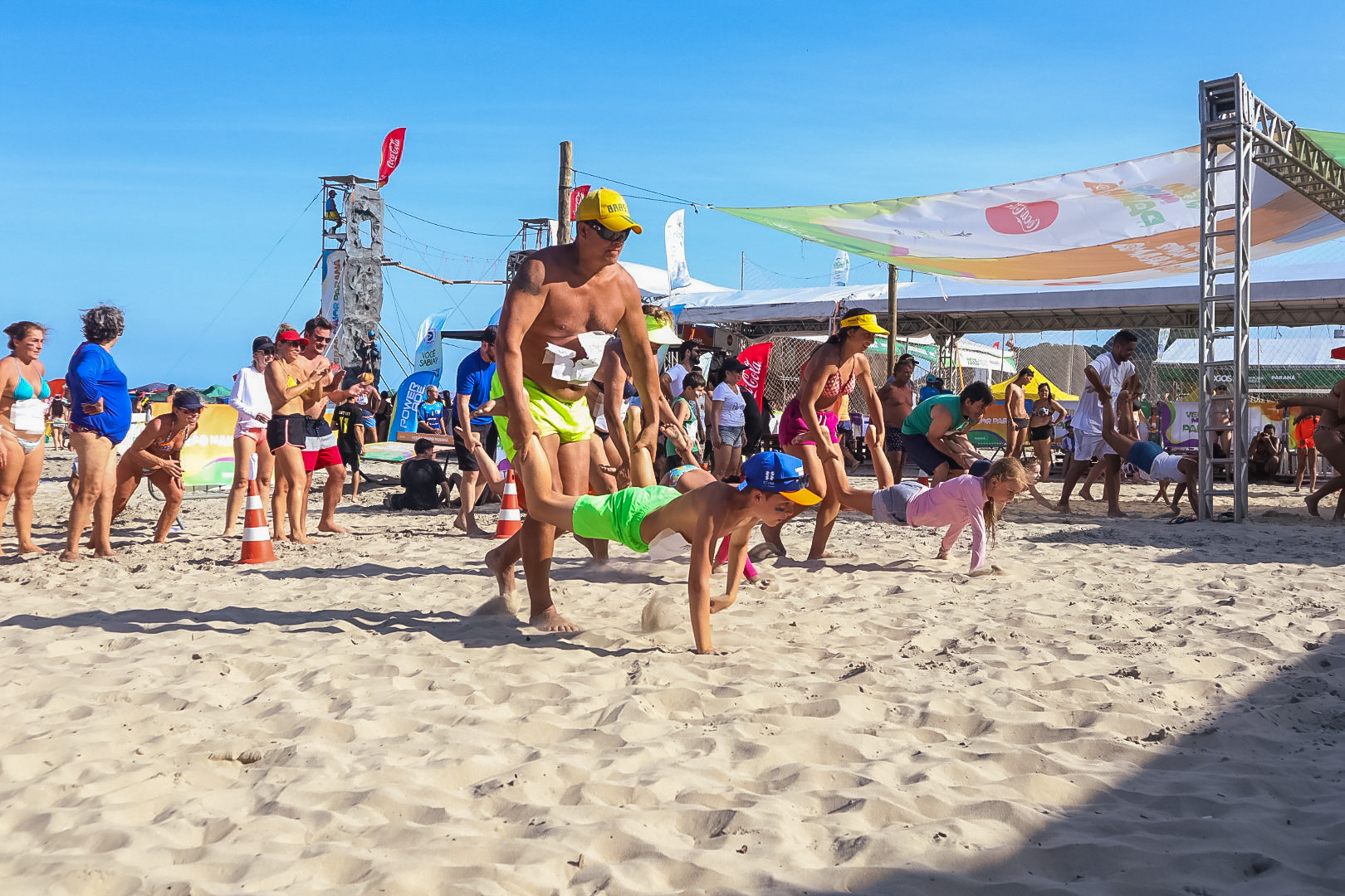 Atividades esportivas dos postos fixos do Verão Maior Paraná