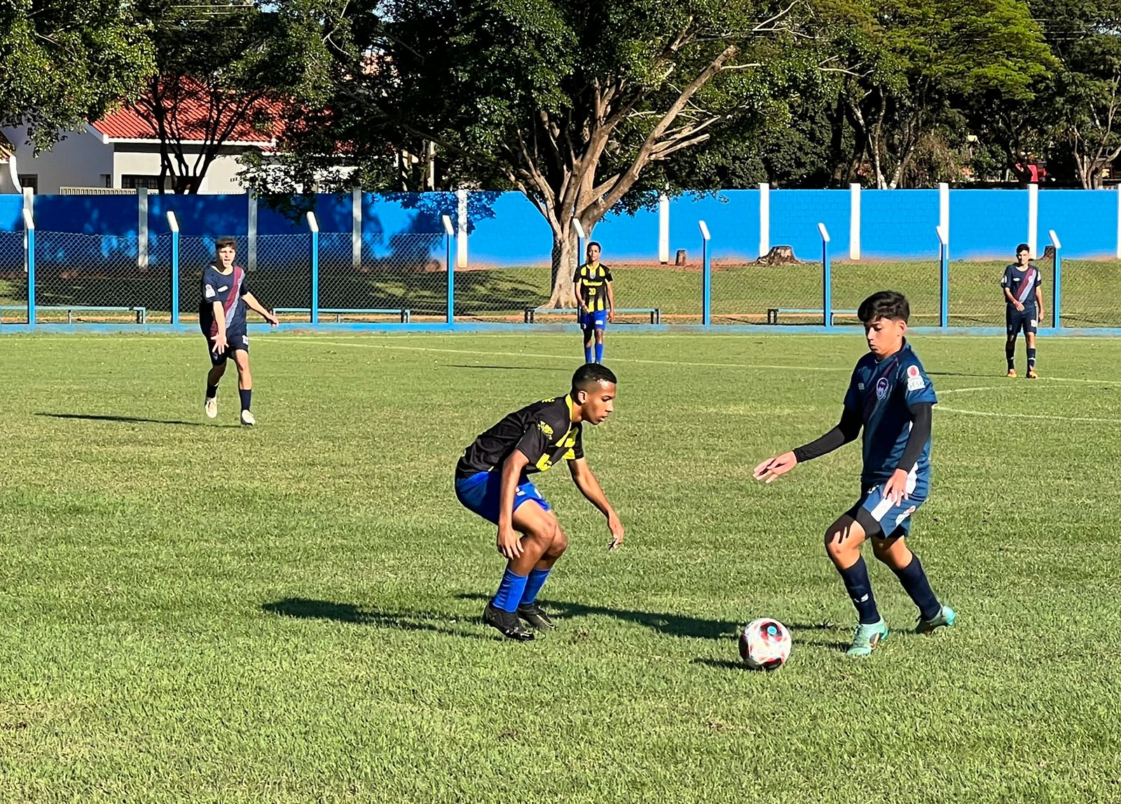 Fase final: Paraná Bom de Bola reúne atletas de 32 municípios em