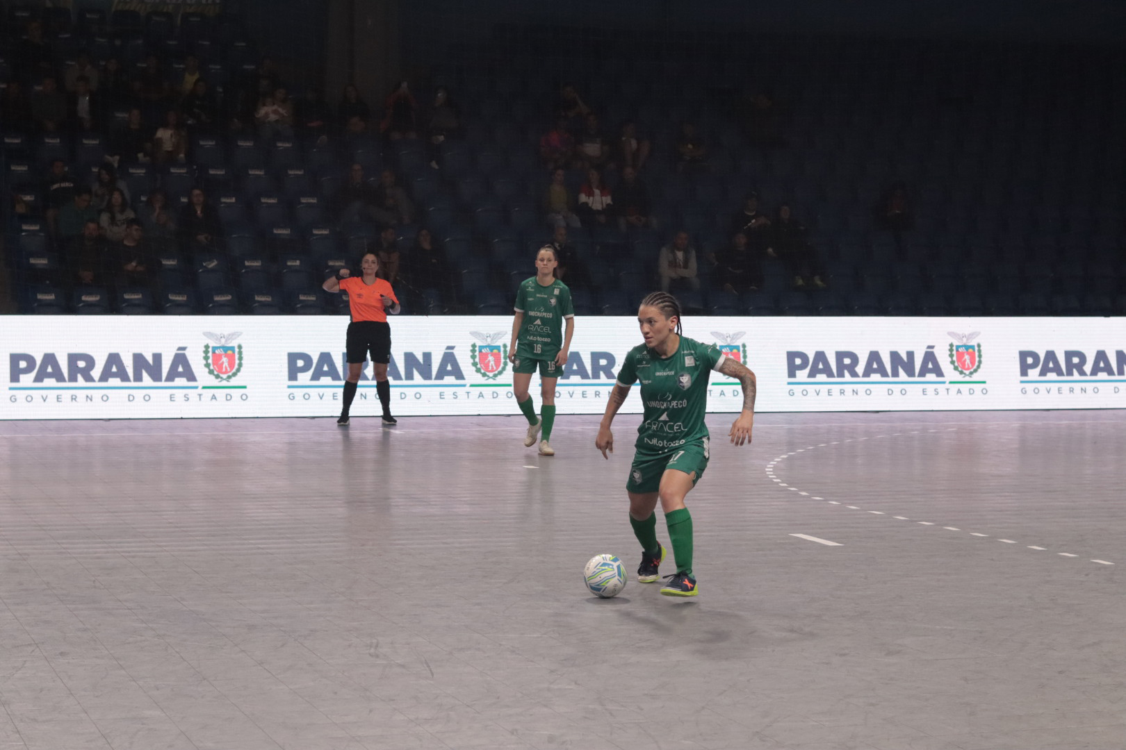 Stein Cascavel Futsal goleia Sogipa-RS na estreia da Copa Mundo do