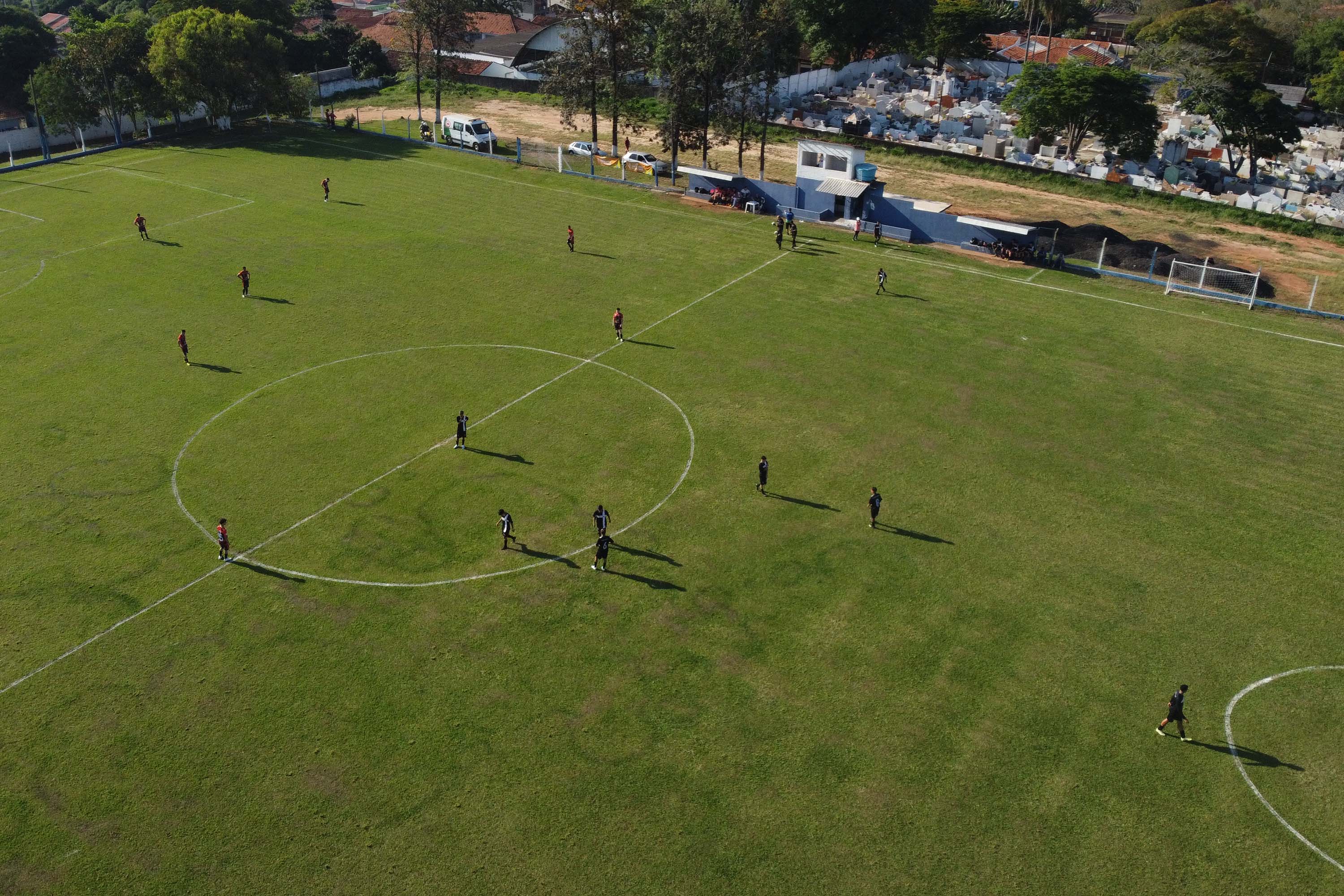 Reta final dos Jogos Escolares Bom de Bola marca feriado do Dia da