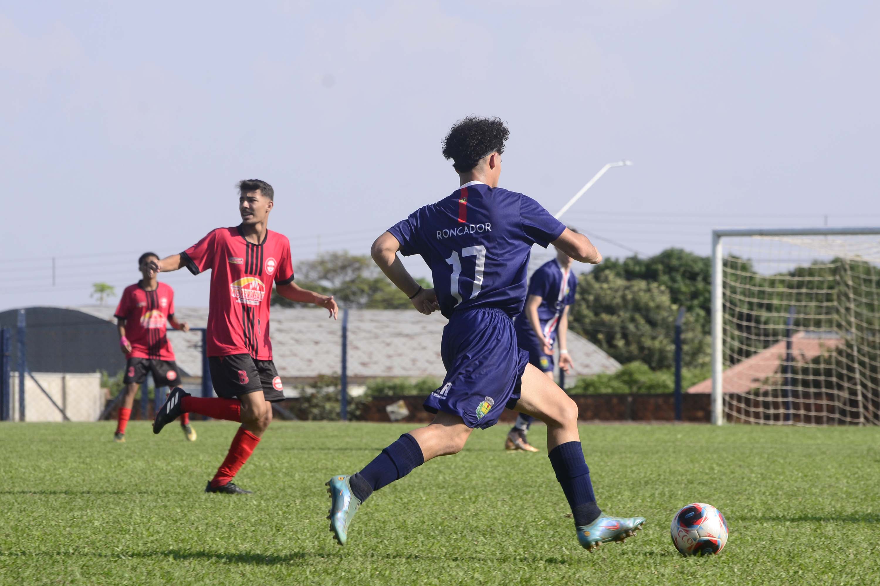 Reta final dos Jogos Escolares Bom de Bola marca feriado do Dia da  Padroeira