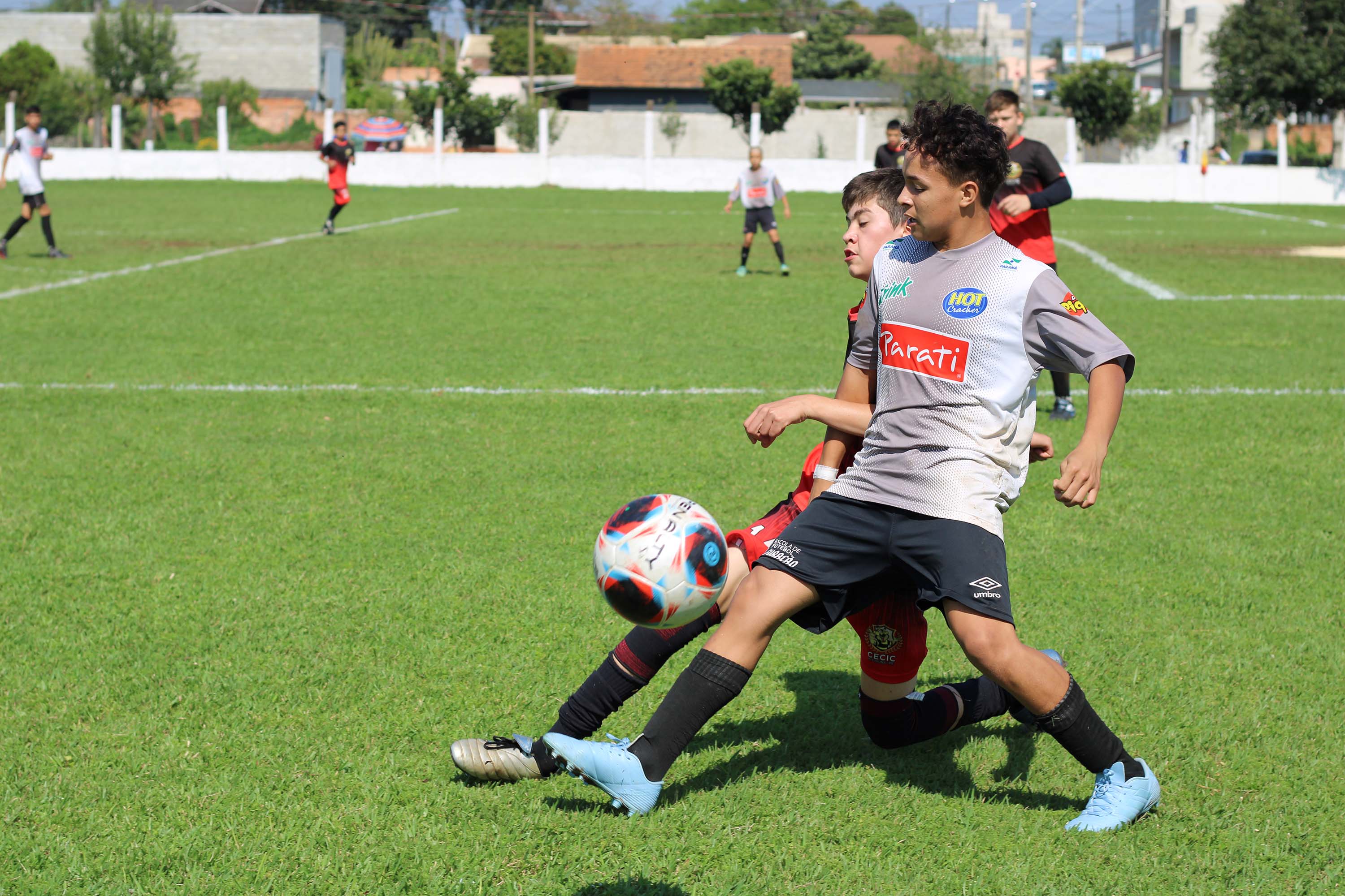 Reta final dos Jogos Escolares Bom de Bola marca feriado do Dia da