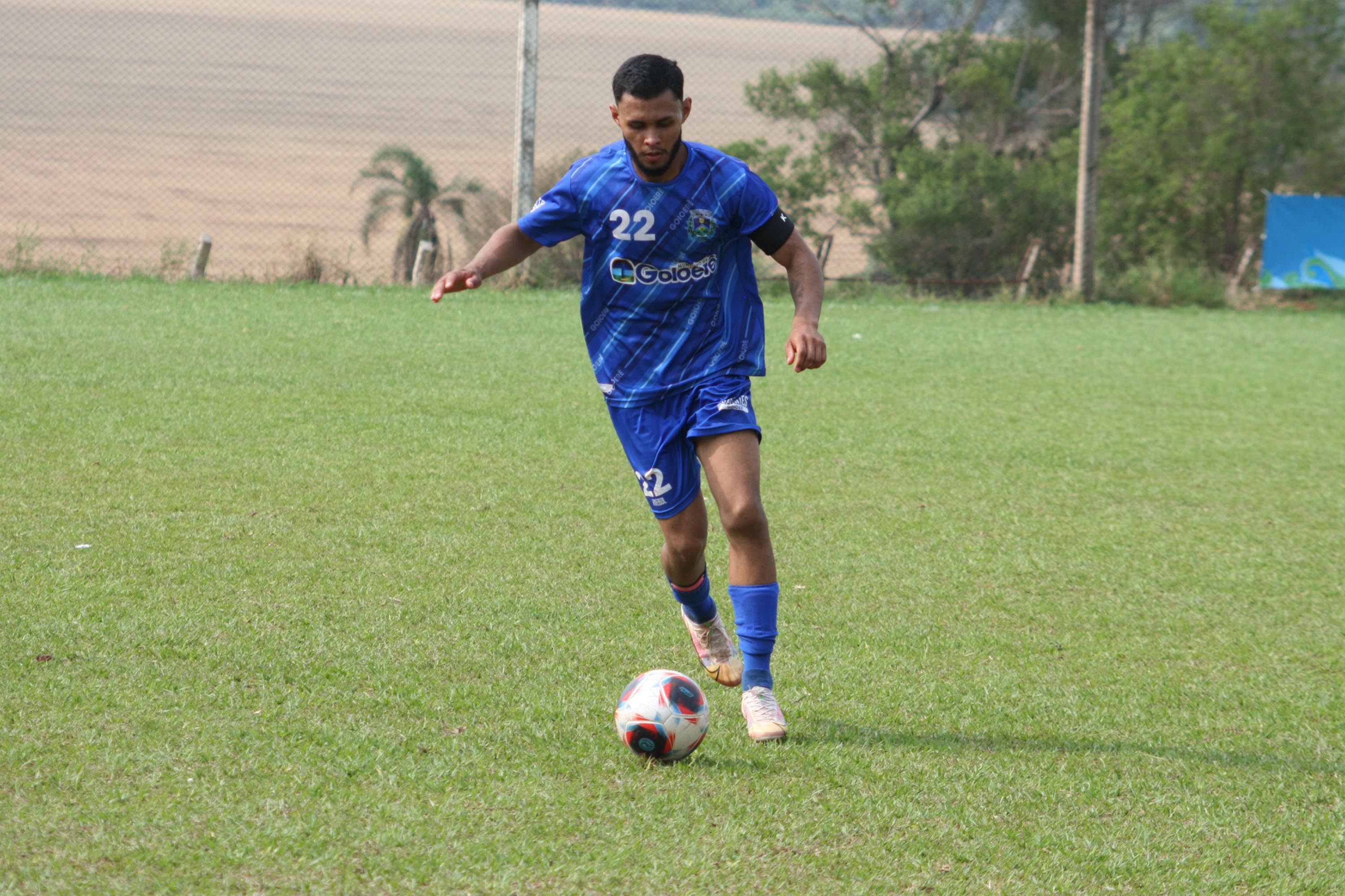 Competição para jovens e masters, Paraná Bom de Bola define