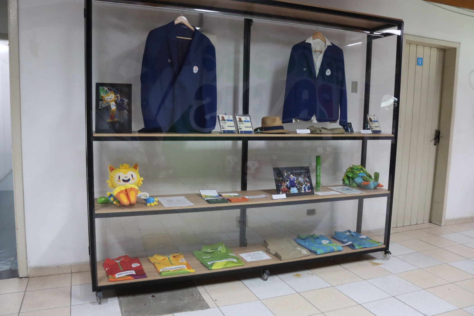 Exposição Mascotes - Bira Martins