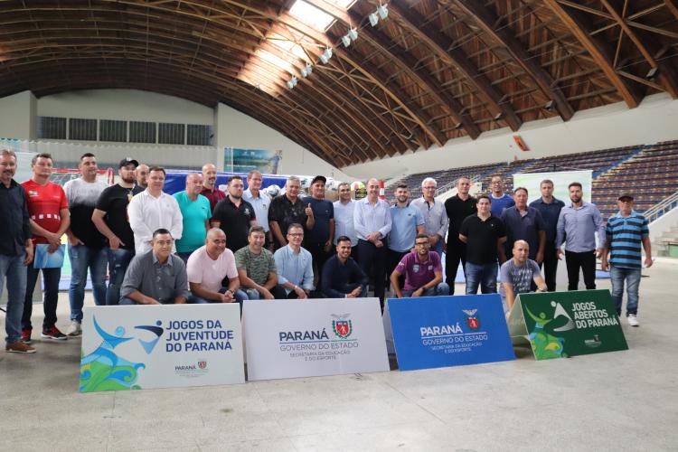 Entrega materiais jogos