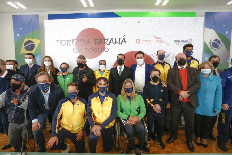 Torcida Paraná em Tóquio