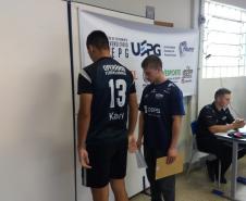 AVALIAÇÃO FÍSICA E CONTROLE DO TREINAMENTO ESPORTIVO DE JOVENS TALENTOS PONTAGROSSENSES