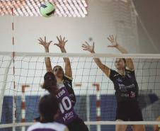 VOLEI FEMININO