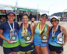 Matinhos, 11 de fevereiro de 2023 - Neste sábado a Arena Verão Maior em Caiobá recebeu o Torneio de Beach Tennis. Fotos: Roberto Dziura Jr/AEN