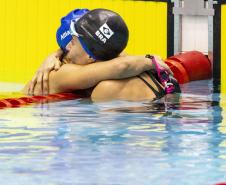 Gêmeas da natação paranaense: Débora e Beatriz Carneiro fazem dobradinha em Mundial Paralímpico