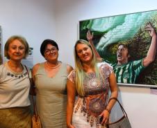 A reabertura do centro de memória foi marcada pela exposição “Os Craques da Bola”. Na ocasião, foram homenageados os ex-jogadores de futebol Aladim, Sicupira, Castro e Krüger, com fotos, documentos e objetos que marcaram a época em que os jogadores atuaram em clubes paranaenses.