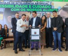 Estado entrega óculos com inteligência artificial para apoiar alunos cegos da rede estadual