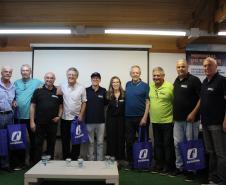 A iniciativa reuniu mais de 250 convidados, entre familiares, jogadores e fãs, para homenagear a brilhante trajetória do atleta nos gramados. Acervo do jogador está no Centro de Memória do Esporte Paranaense.