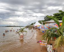 PORTO SÃO JOSÉ - Além do litoral, Verão Maior Paraná acontece também nas praias do Noroeste do estado