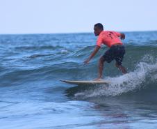 Circuito de Surf Amador e Torneio de Caiaque reuniram fãs do esporte no Litoral