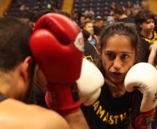 Aquecimento do Paraná Combate: Complexo Tarumã recebe aulão de Muay Thai