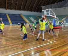 Escolinhas de esporte do Complexo Esportivo Tarumã