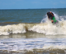 Bodyboarding e triathlon reuniram 1,5 mil atletas e movimentaram o Litoral