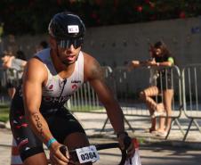 Bodyboarding e triathlon reuniram 1,5 mil atletas e movimentaram o Litoral