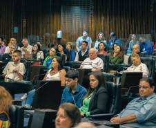 Atletas do paradesporto são homenageados na Assembleia Legislativa do Paraná