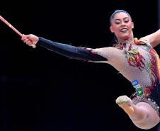 Paranaense Bárbara Domingos leva o bi no Pan-Americano de ginástica rítmica
