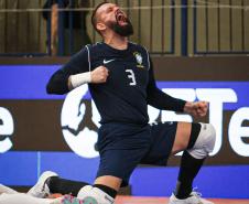 Seleção Brasileira de futsal conquista título com campanha invicta em São José dos Pinhais