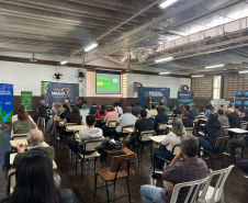 Mais de 120 profissionais de Educação Física de diversas cidades do Paraná concluíram, no último sábado (26), a Pós-graduação em Treinamento Esportivo.
