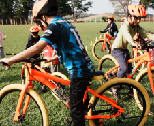 Álbum Escola de Ciclismo