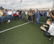Londrina, no Norte do Paraná, ganhou uma unidade do projeto Arena Multiuso, espaço para atividades esportivas e de recreação, implantado pelo Governo do  Estado, em parceria com o município. Instalada no conjunto residencial Vista Bela, a unidade foi entregue à comunidade pelo governador Carlos Massa Ratinho Junior, nesta quinta-feira (20).  -  Londrina, 20/06/2019  -  Foto: Arnaldo Alves/ANPr