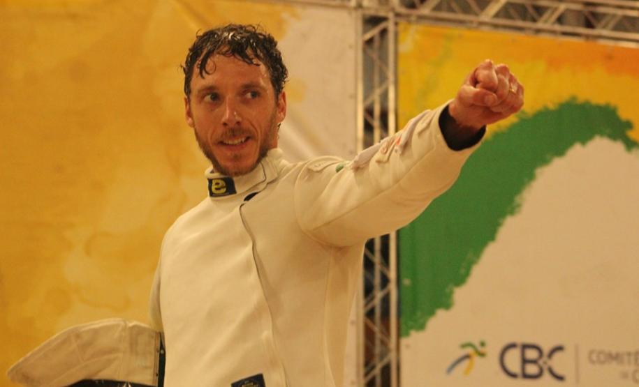 Athos vibra com a conquista