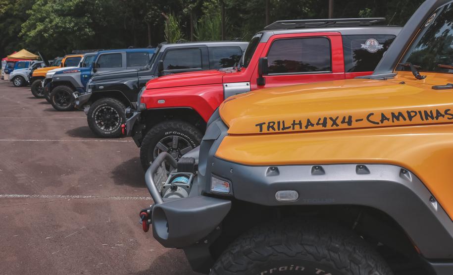 Transparaná - Entrega de kits e abertura