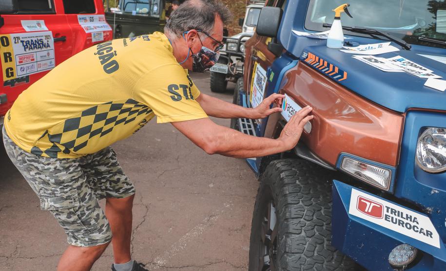 Transparaná - Entrega de kits e abertura