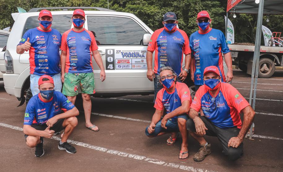 Transparaná - Entrega de kits e abertura