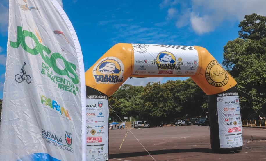 Transparaná - Entrega de kits e abertura