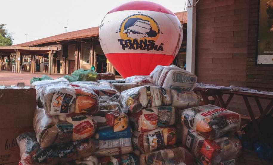 Transparaná - Entrega de kits e abertura