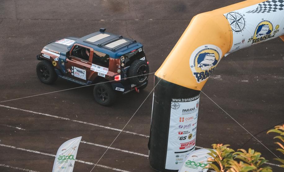 Transparaná - Entrega de kits e abertura