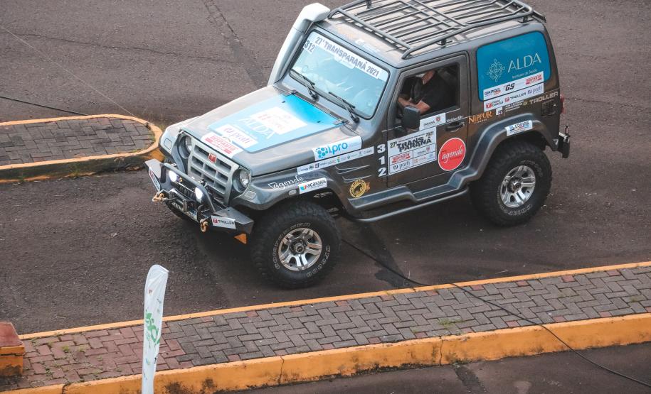 Transparaná - Entrega de kits e abertura