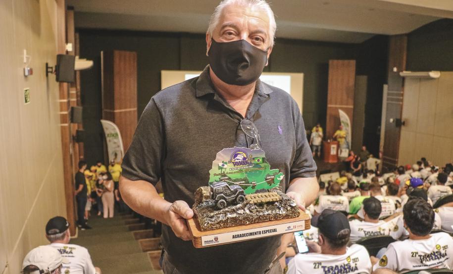 Transparaná - Entrega de kits e abertura