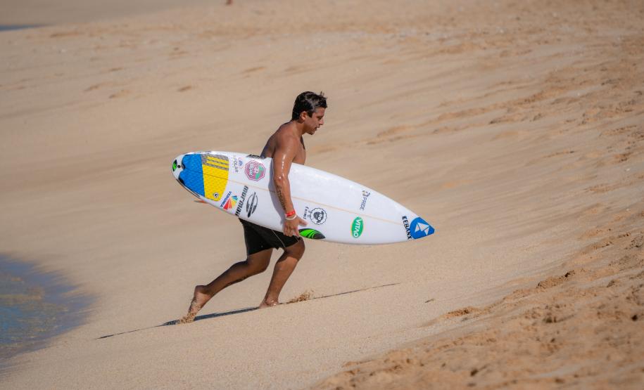 PetersonCrisanto-Australia