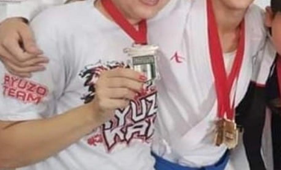 A força de uma mãe junto ao seu filho