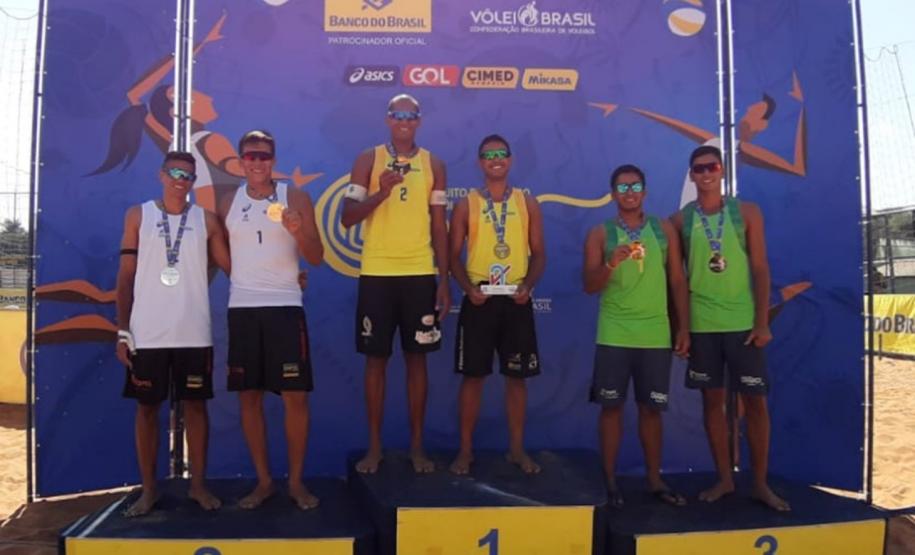 CIRCUITO BRASILEIRO CHALLENGER - ETAPA MARINGÁ(PR) - 25 A 27/07 - Adrielson Silva e Arthur Lanci conquistaram 2° lugar